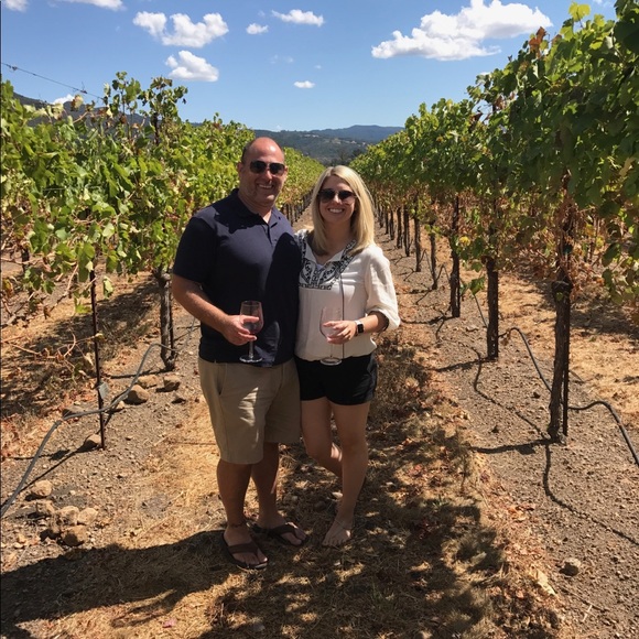 Meet your Posher, Erin - Picture 2 of 2